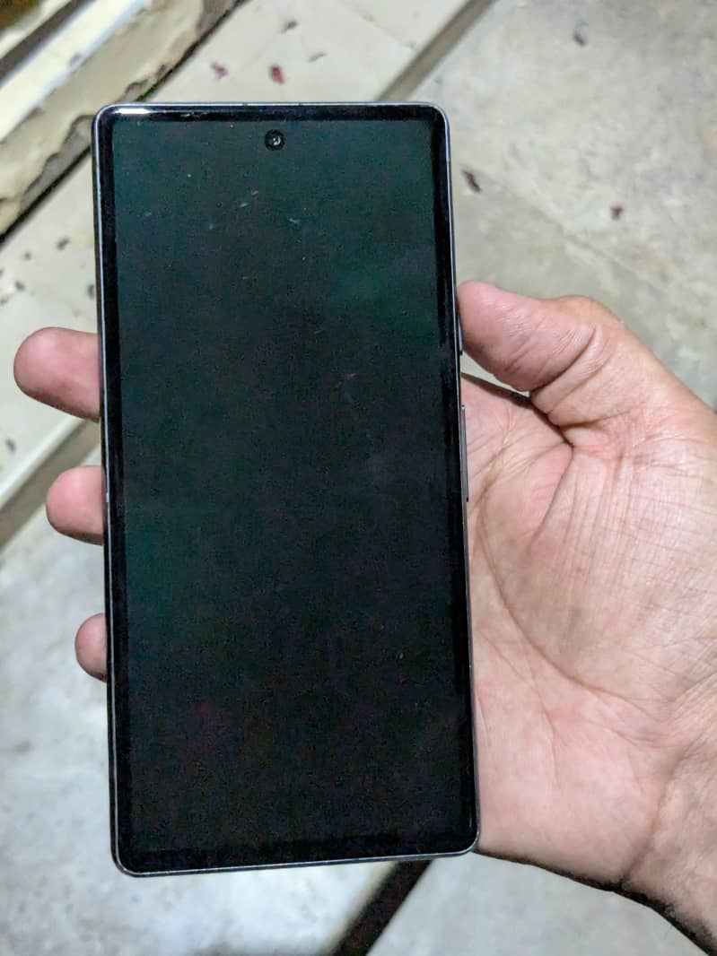 Google Pixel 7a 5