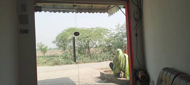 شیشے کا مضبوط دروازہ فریم کے ساتھ برائے فروخت (Glass Door with Frame)