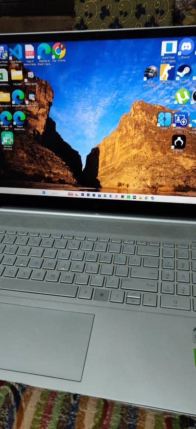 i7 10th - 2 Gb Graphics Card - 2Tb HD - 12 Gb Ram - 512 SSD