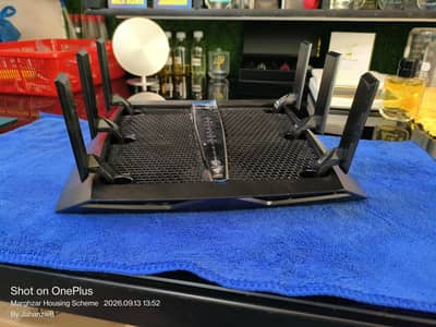 Nighthawk X6S R8000P AC4000 Tri-Band WiFi Router (Branded Used)