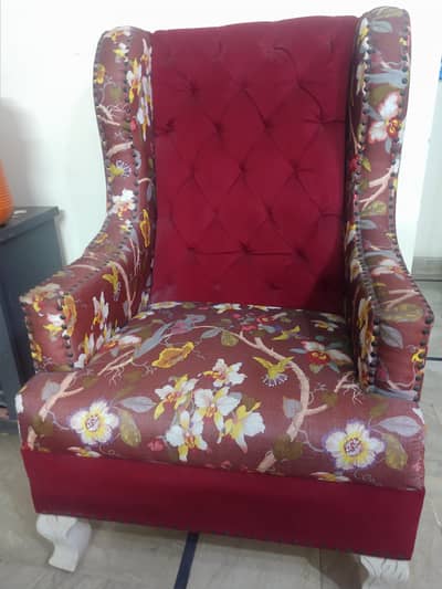 2 Use High Back Single Seater sofa for sale excellent condition