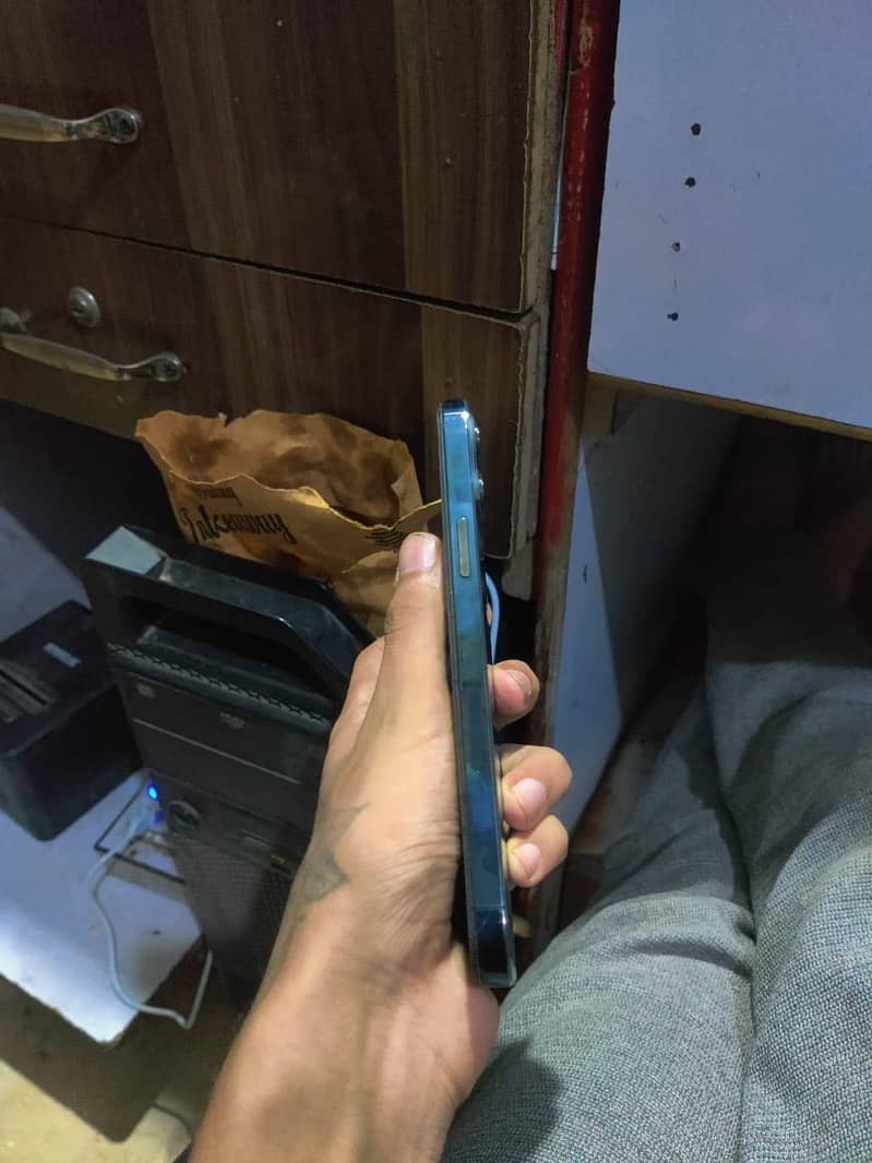 Apple iPhone 12 Pro Max 3