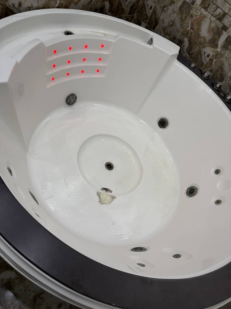 Bath tub jacuzzi 5