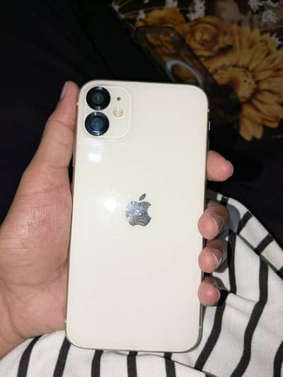 Apple iPhone 11