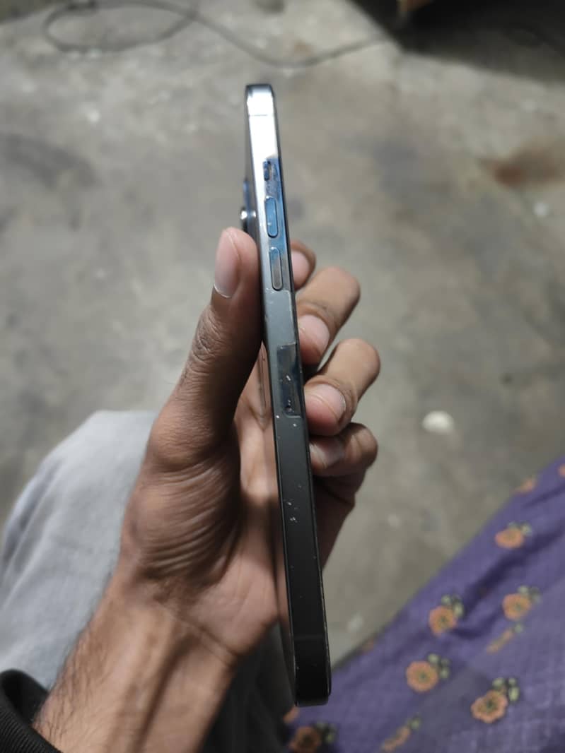 Apple iPhone 12 Pro Max 5