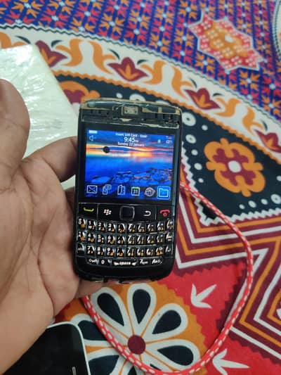 BlackBerry bold