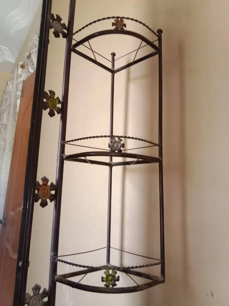 dressing table 1