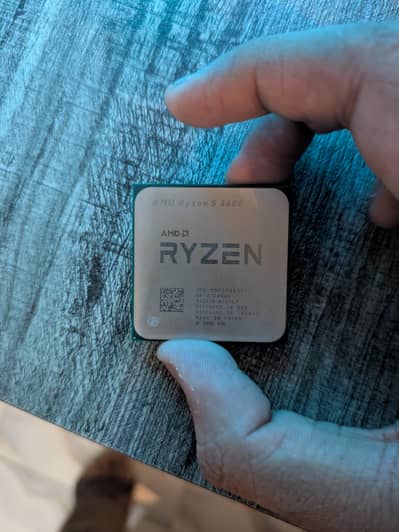 RYZEN 5 3600.6-CORES 12-THREADS, EQUAL TO i5 11400f