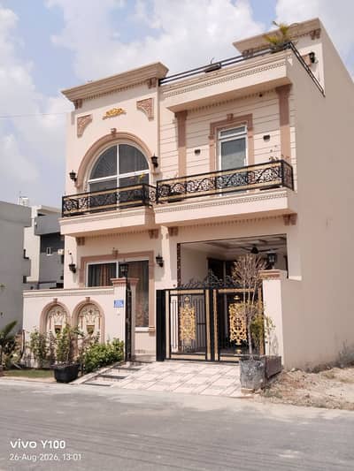 5 Marla Brand New House Available For Rent