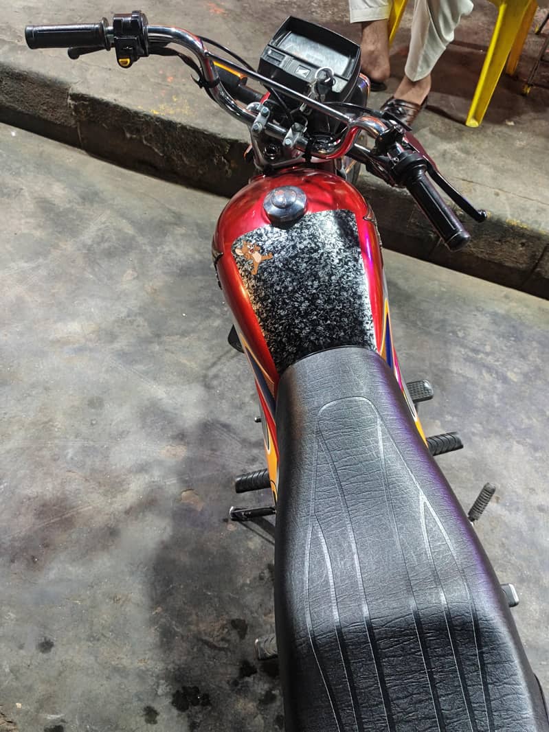 CD 70. . . 2025 model 1