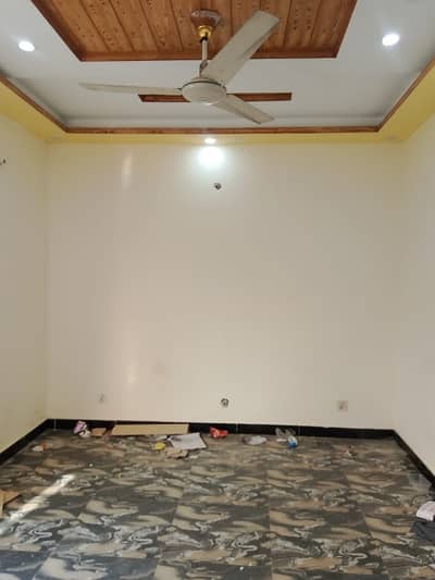 5Marla Upper Portion Available For Rent