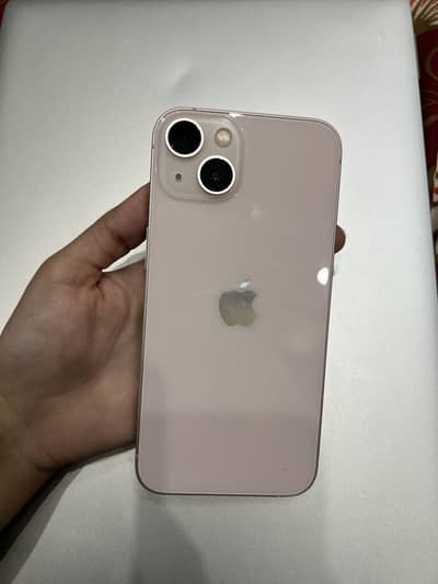 Apple iPhone 13