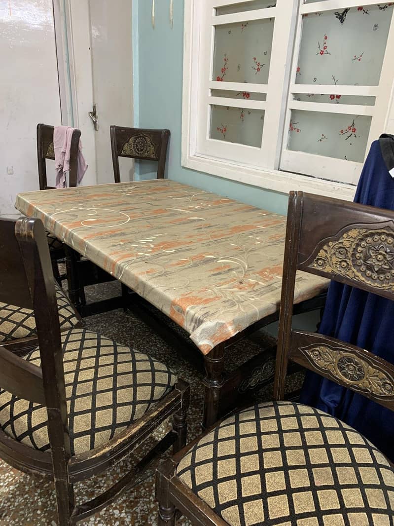 Dinning Table 5