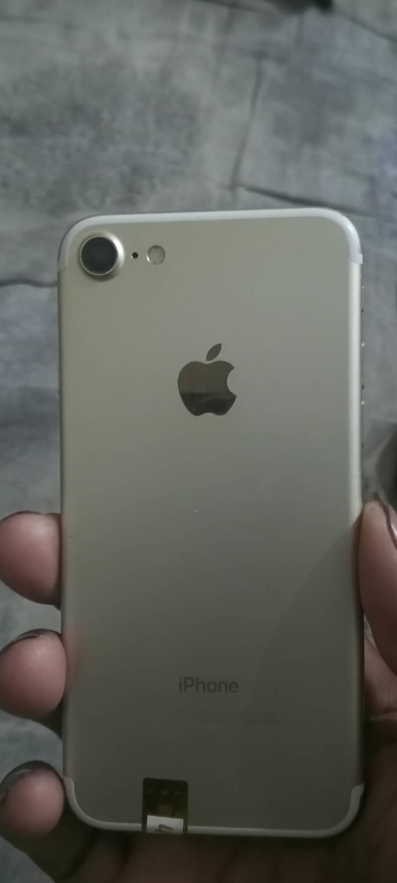 Apple iPhone 7 1