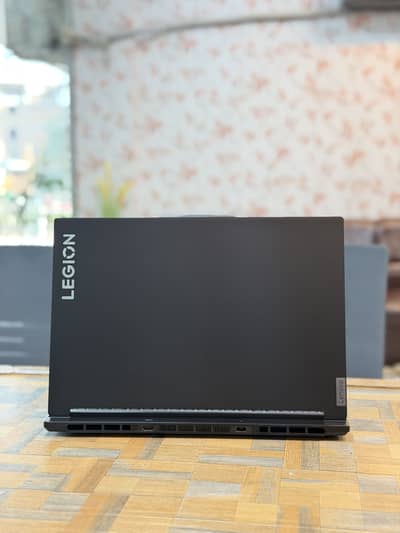 Lenovo Legion 7 | i9 14th Gen | RTX 4070 | 240Hz