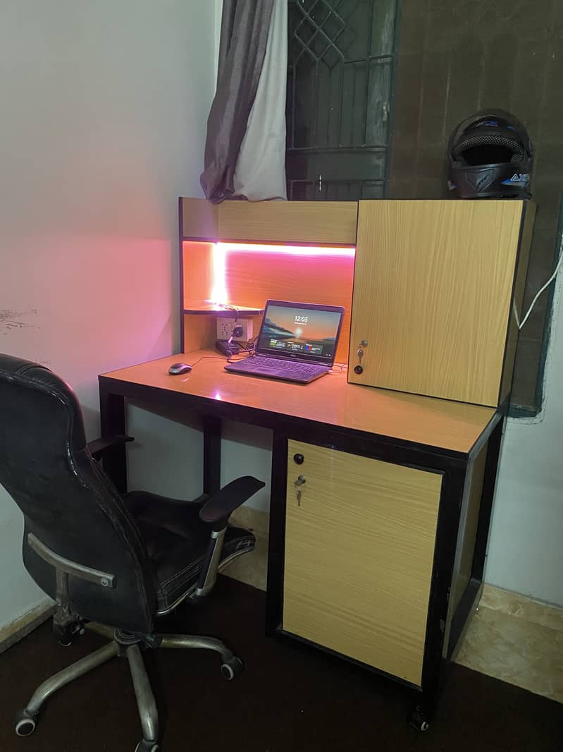 Study & Work Table with Chair 0