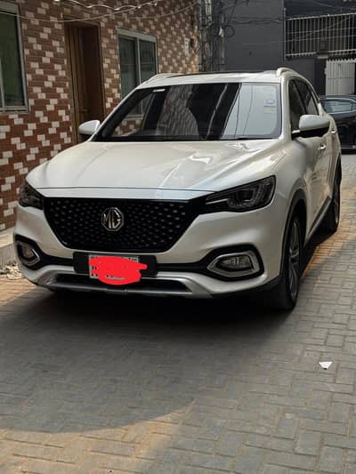 MG HS 2022
