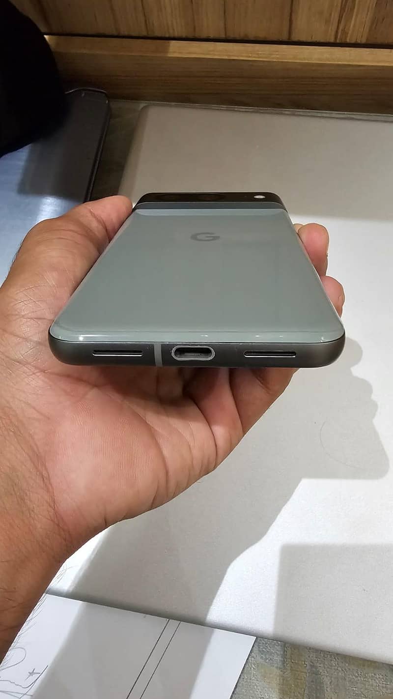 Google Pixel 8 1