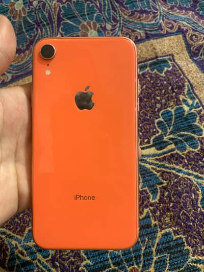 Apple iPhone XR