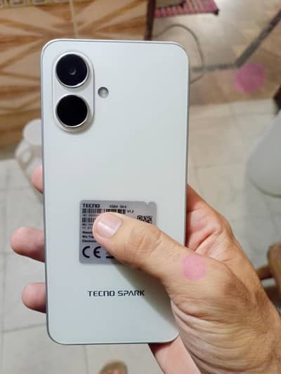 tecno spark go 2 condition 10/10 full box 03086230227