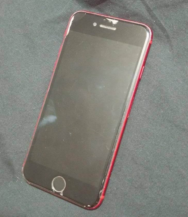 Apple iPhone 8 1