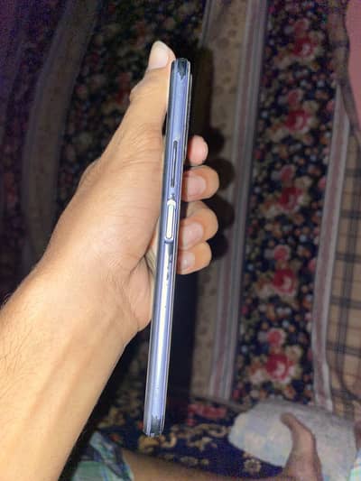 Vivo V20