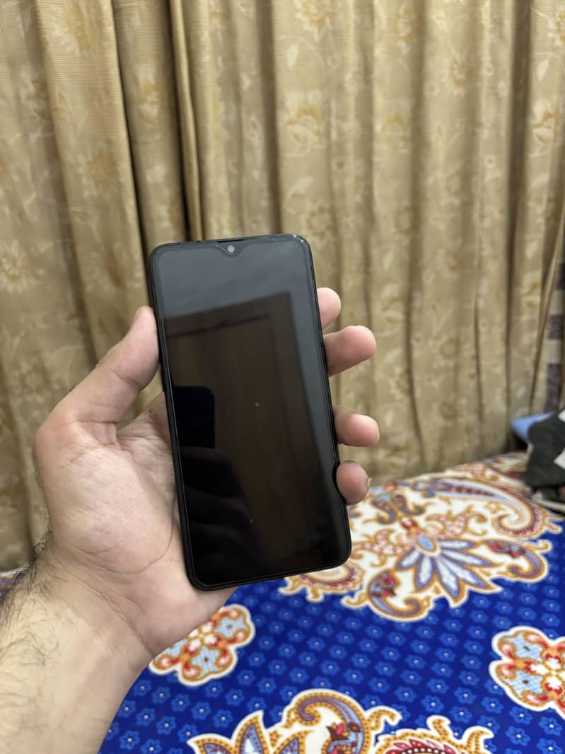 OPPO A5s 1