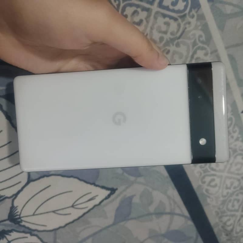 Google Pixel 6a 1
