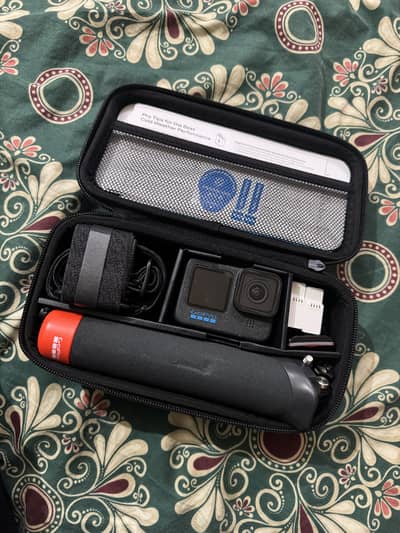 GoPro Hero 12 Black Edition Bundle Box