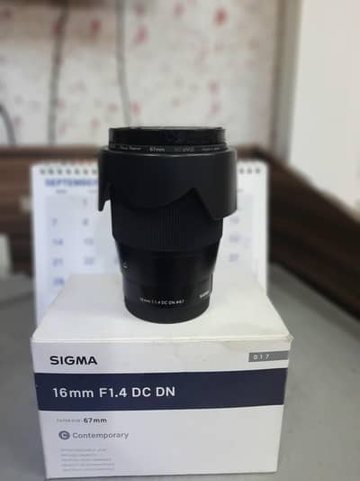 sigma 16mm 1.4 lens sony E mount