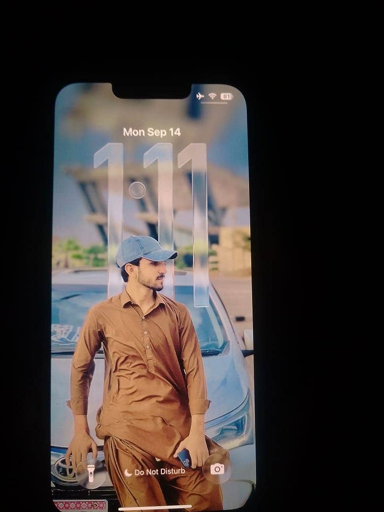 Apple iPhone 13 0