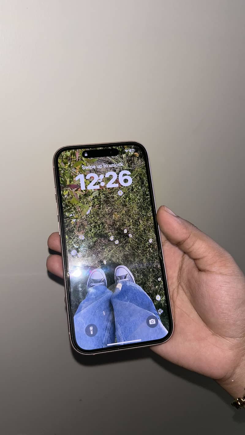 Apple iPhone 15 2