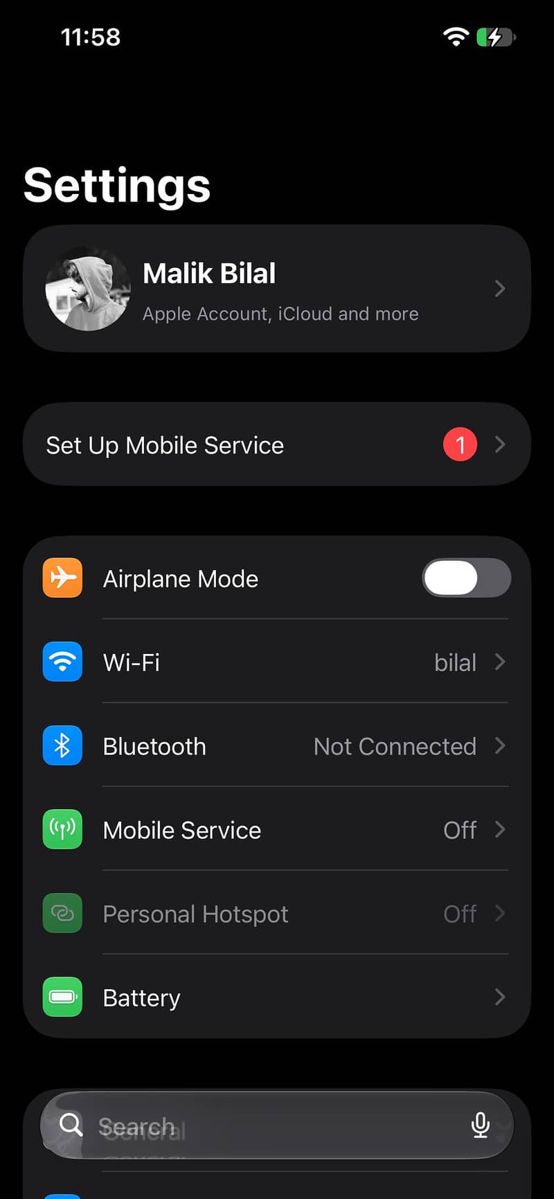 Apple iPhone 16e 1