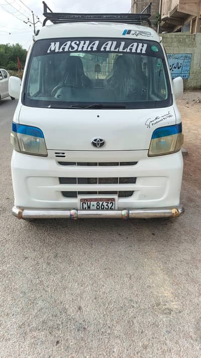 Toyota Pixis same as Hijet