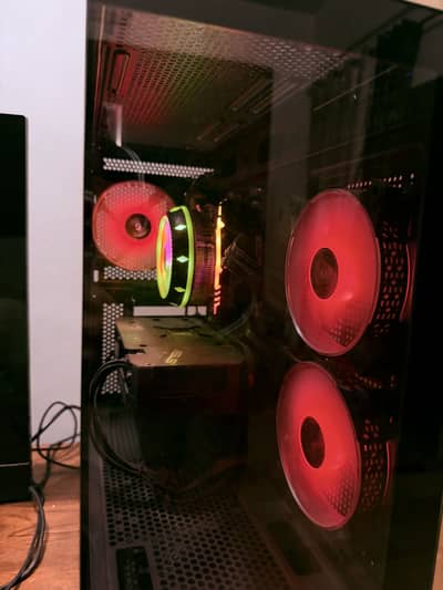 RYZEN 5-3600 24Gb RAM RX6600