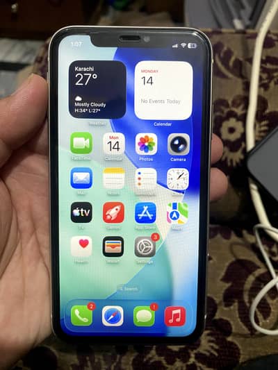 iPhone 11 128GB (Official PTA Approved Exchange possible)