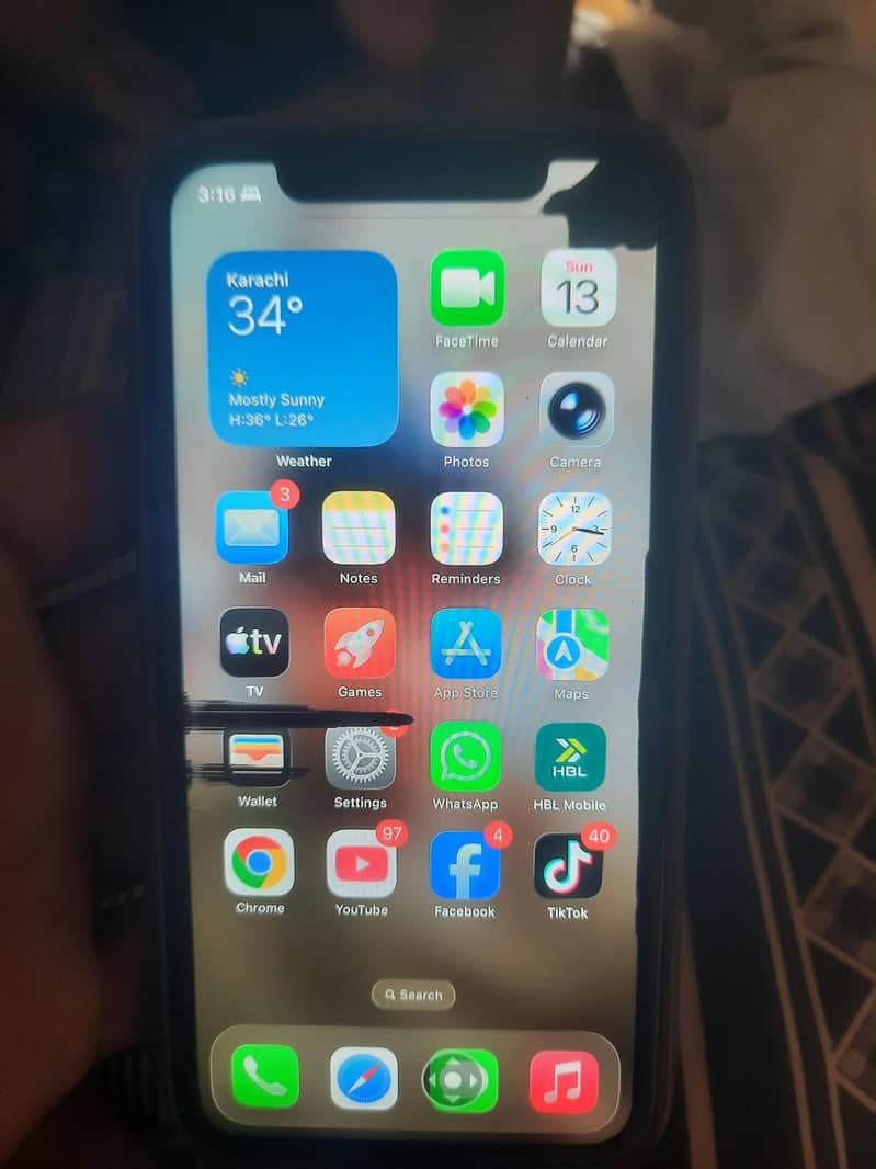 Apple iPhone 11 1
