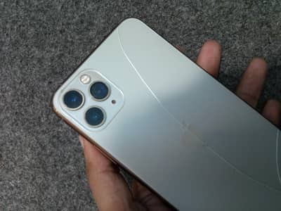 iPhone 11 Pro Max = MDM