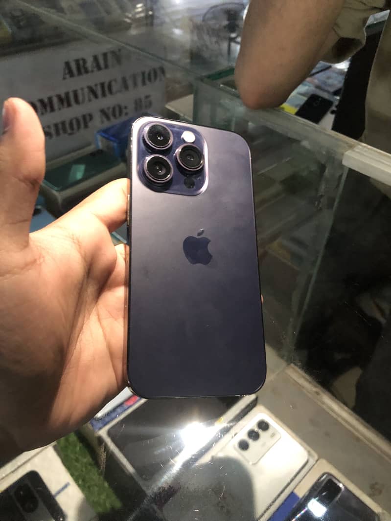 Apple iPhone 14 Pro 2