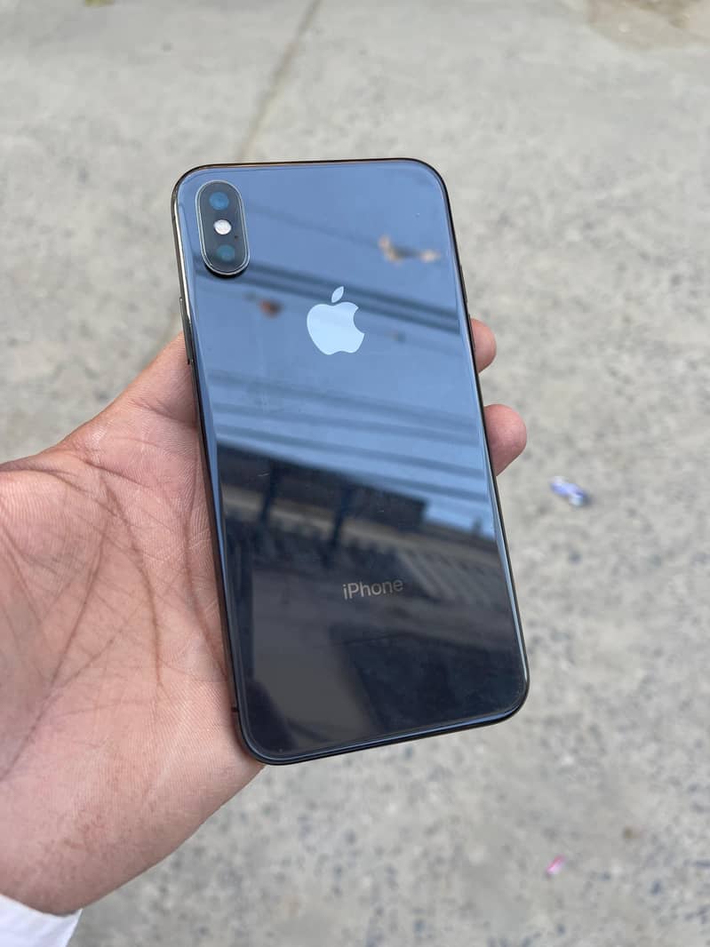Apple iPhone X 3