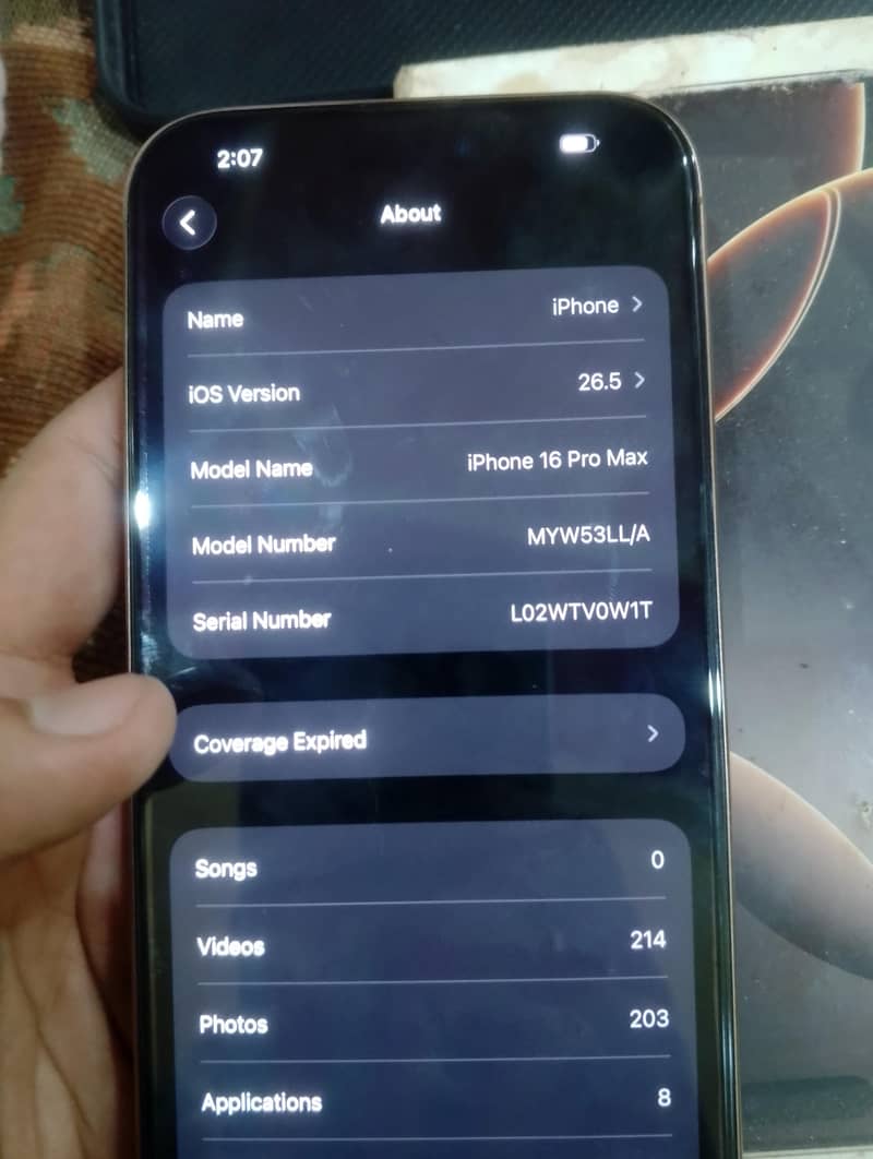 Apple iPhone 16 Pro Max 2