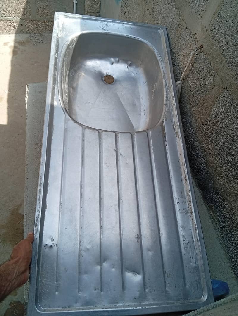 Sink Kitchen 1