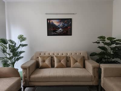 7 Seater Sofa set in brand new condition