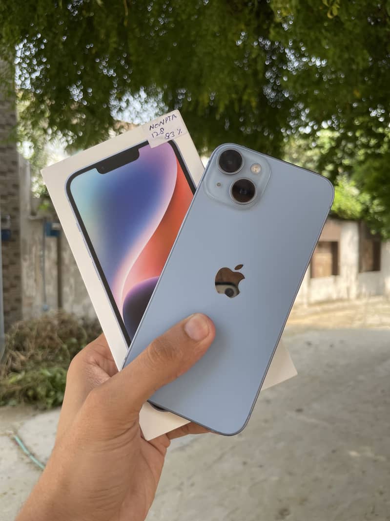 Apple iPhone 14 3