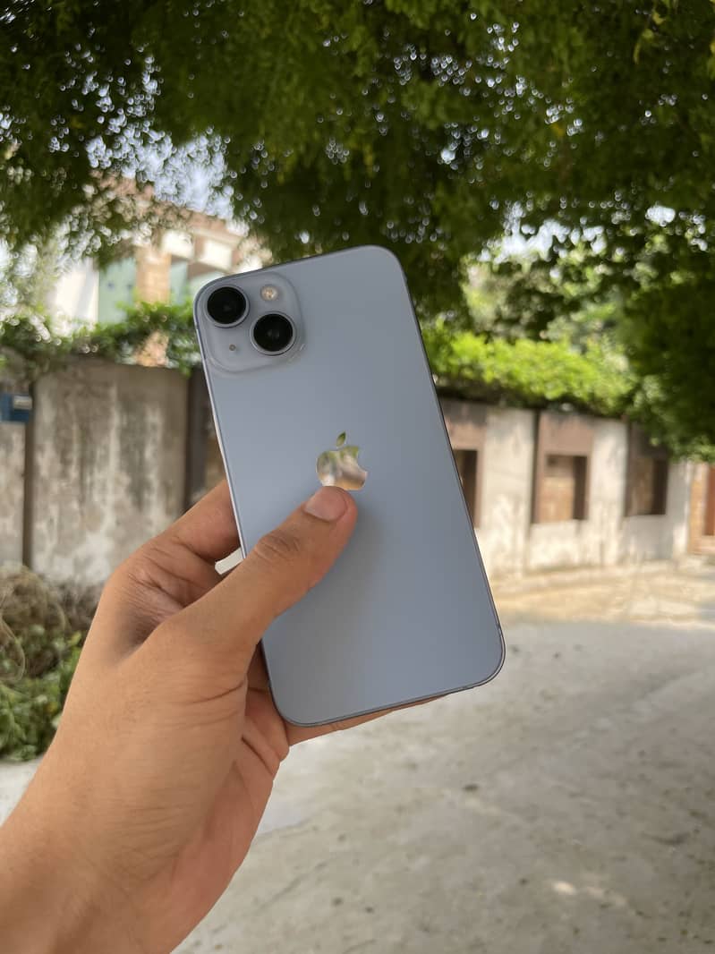 Apple iPhone 14 6