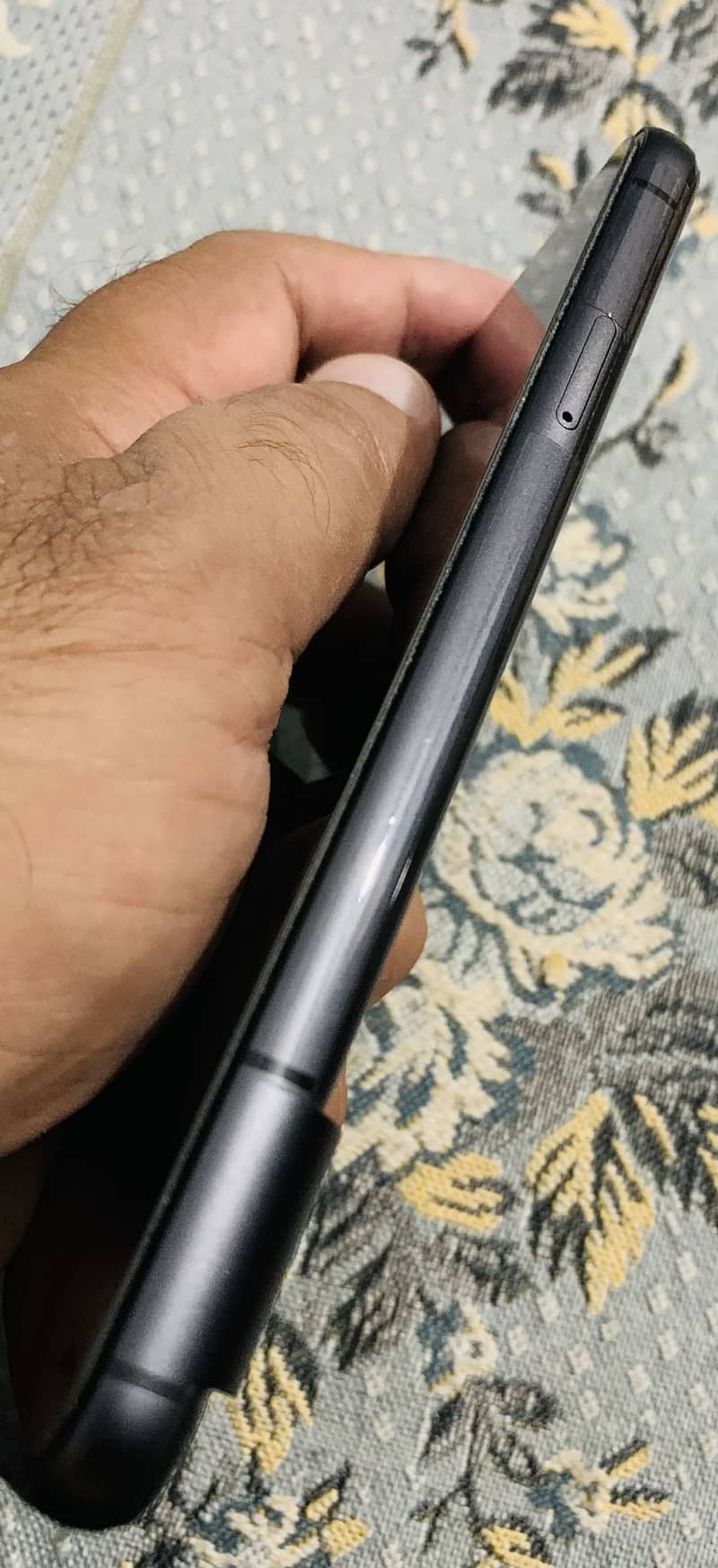 Google Pixel 8 4