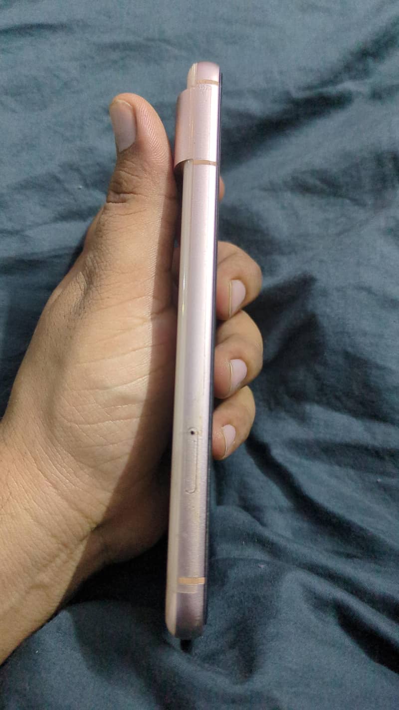 Google Pixel 8 1
