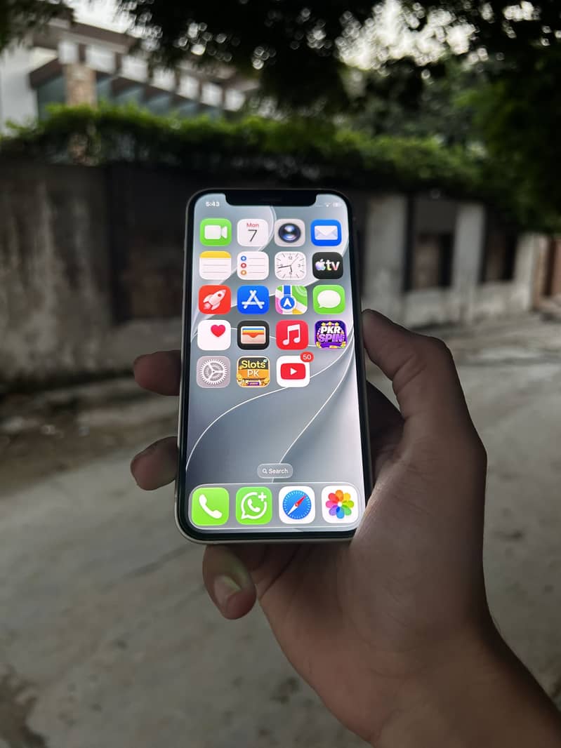 Apple iPhone 12 mini 8