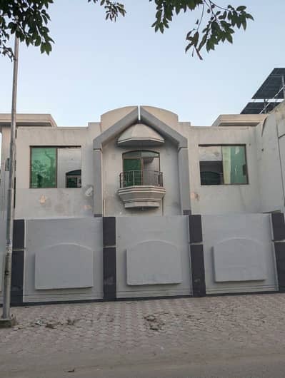 2 Kanal Building Available For Rent On Main Road