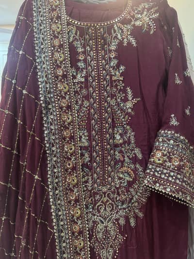 Original AFroz Brand Wedding Dress for Sale – Excellent Condition